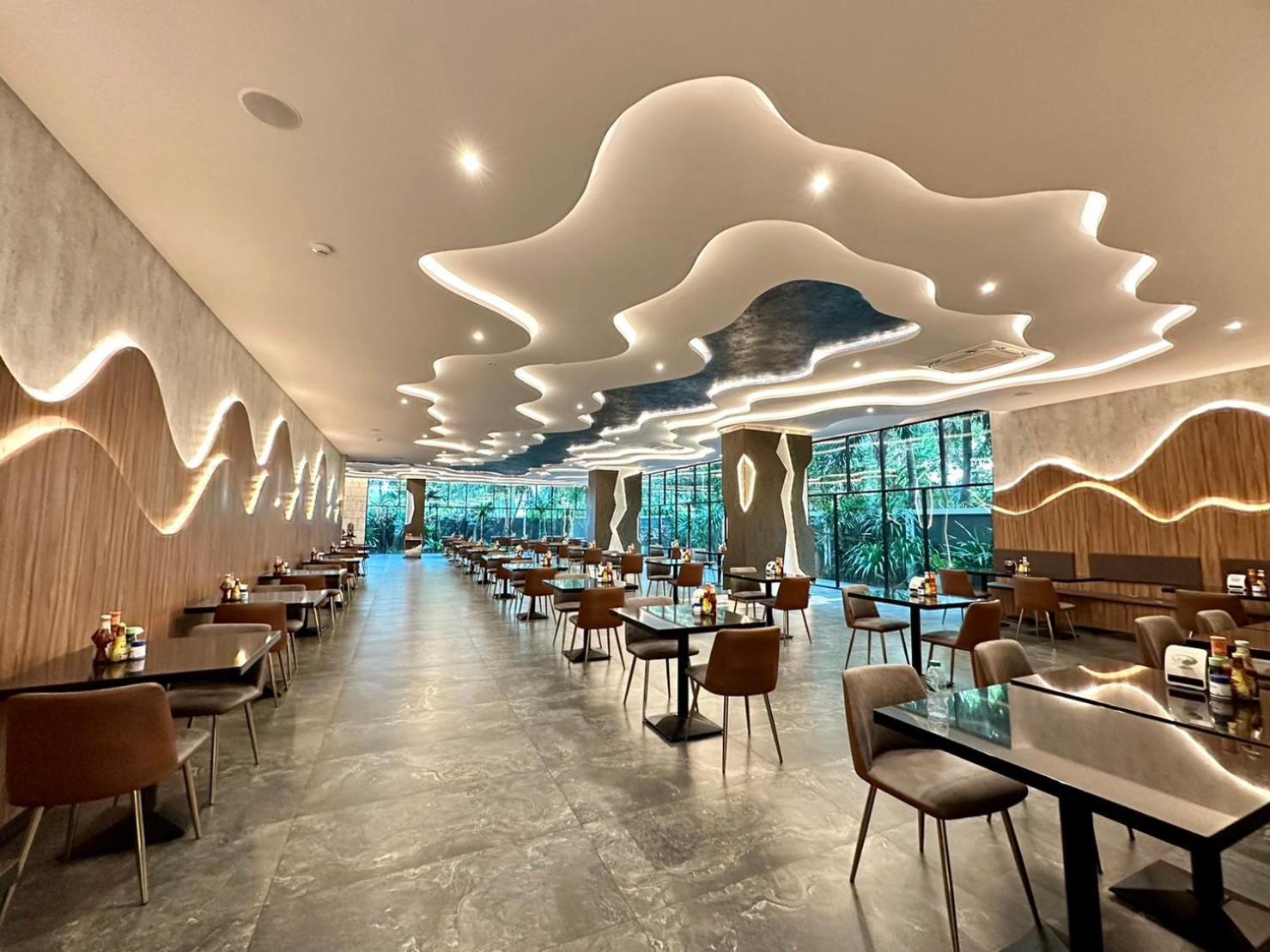 The Tj Hotel Jomtien Екстериор снимка