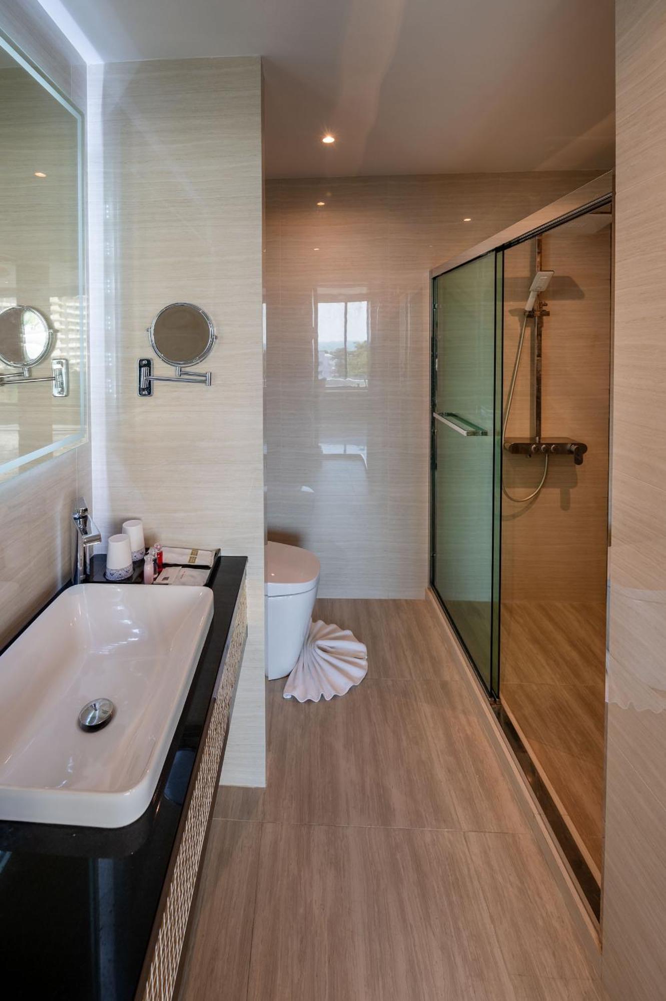 The Tj Hotel Jomtien Екстериор снимка