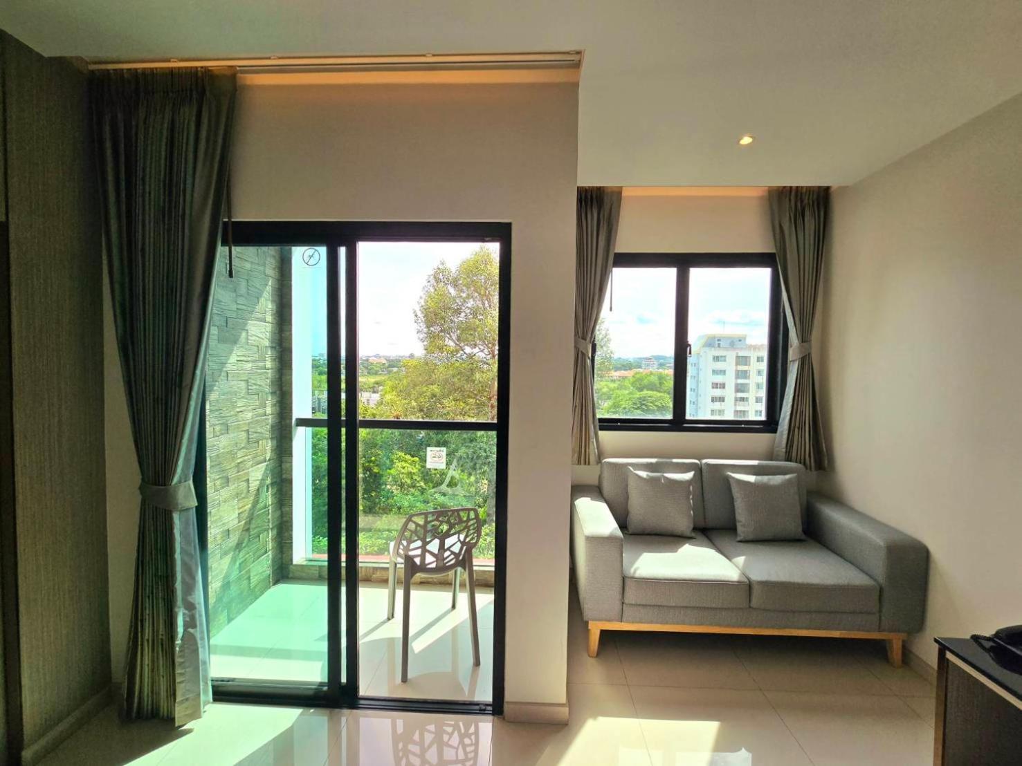 The Tj Hotel Jomtien Екстериор снимка