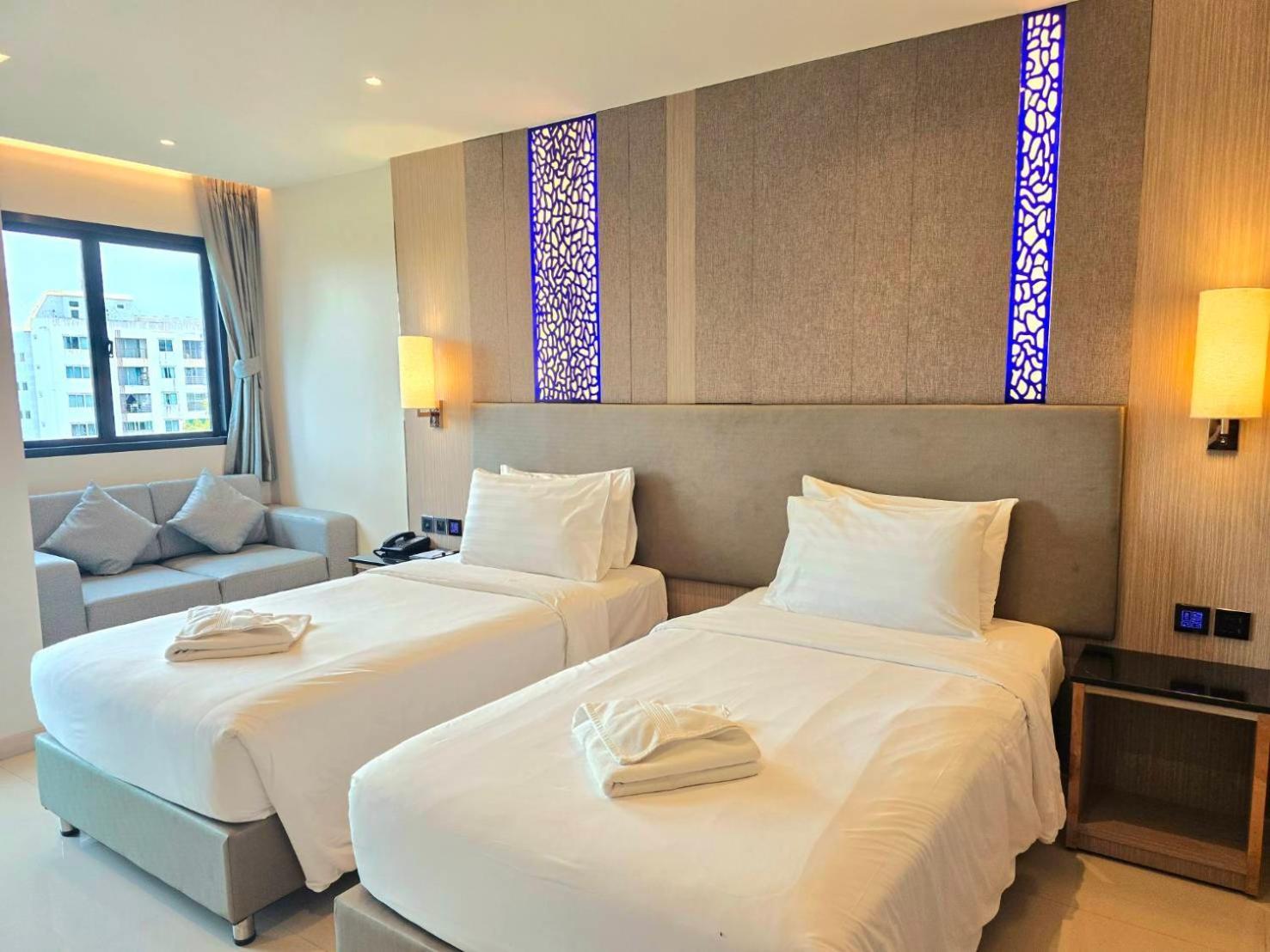 The Tj Hotel Jomtien Екстериор снимка