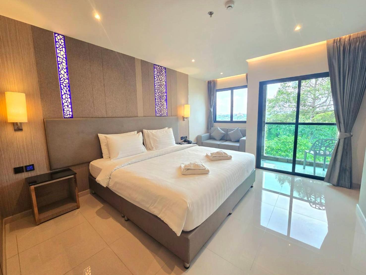 The Tj Hotel Jomtien Екстериор снимка