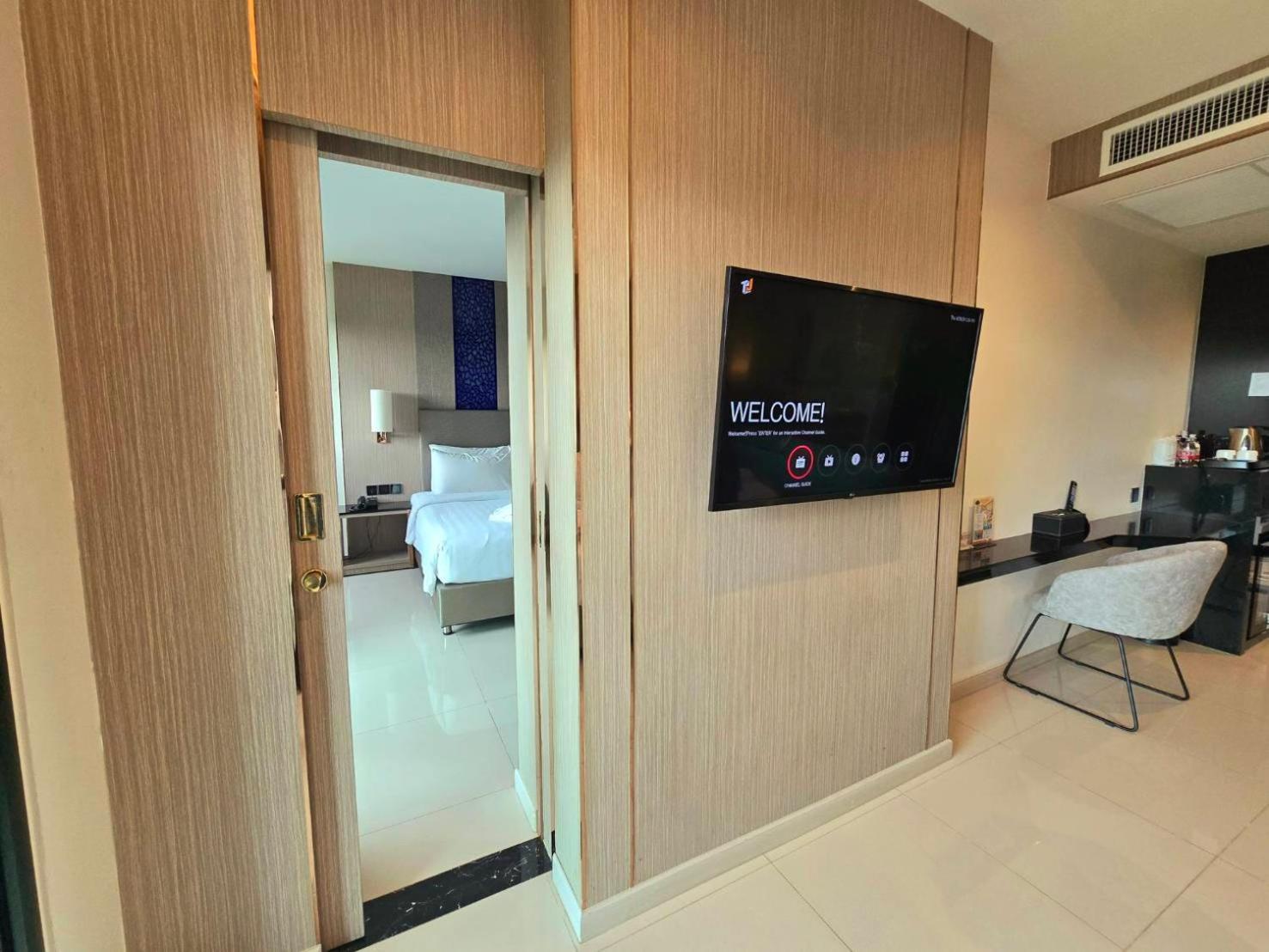The Tj Hotel Jomtien Екстериор снимка