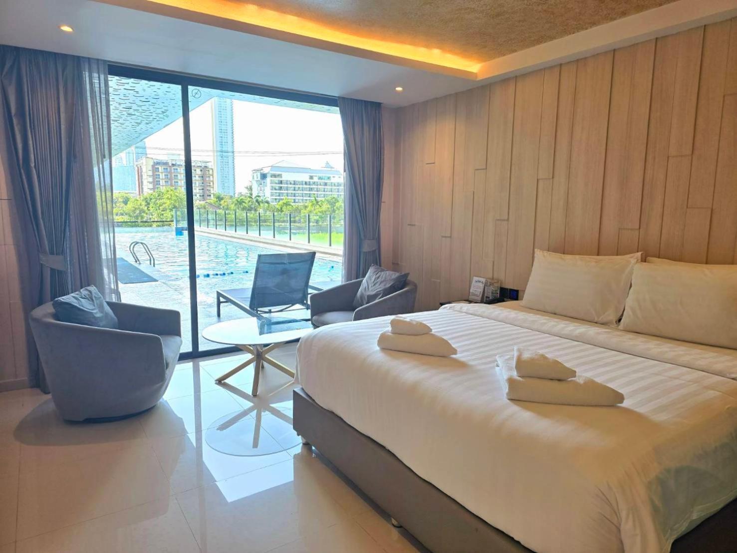 The Tj Hotel Jomtien Екстериор снимка