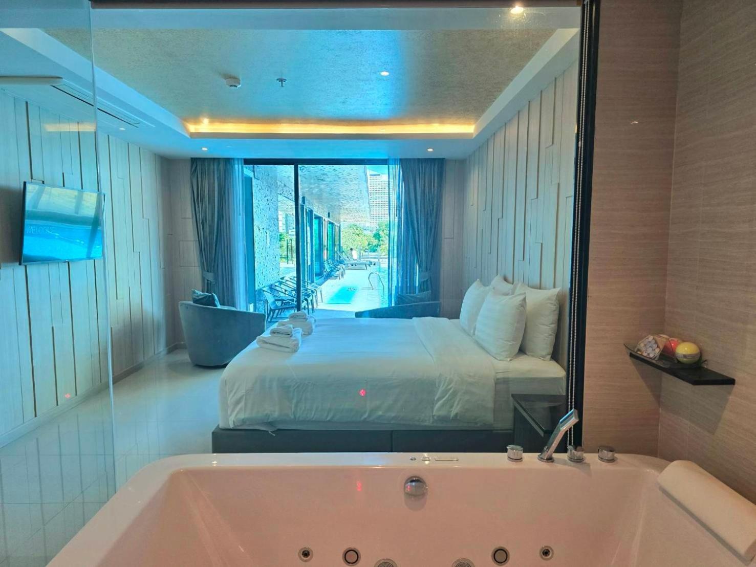 The Tj Hotel Jomtien Екстериор снимка