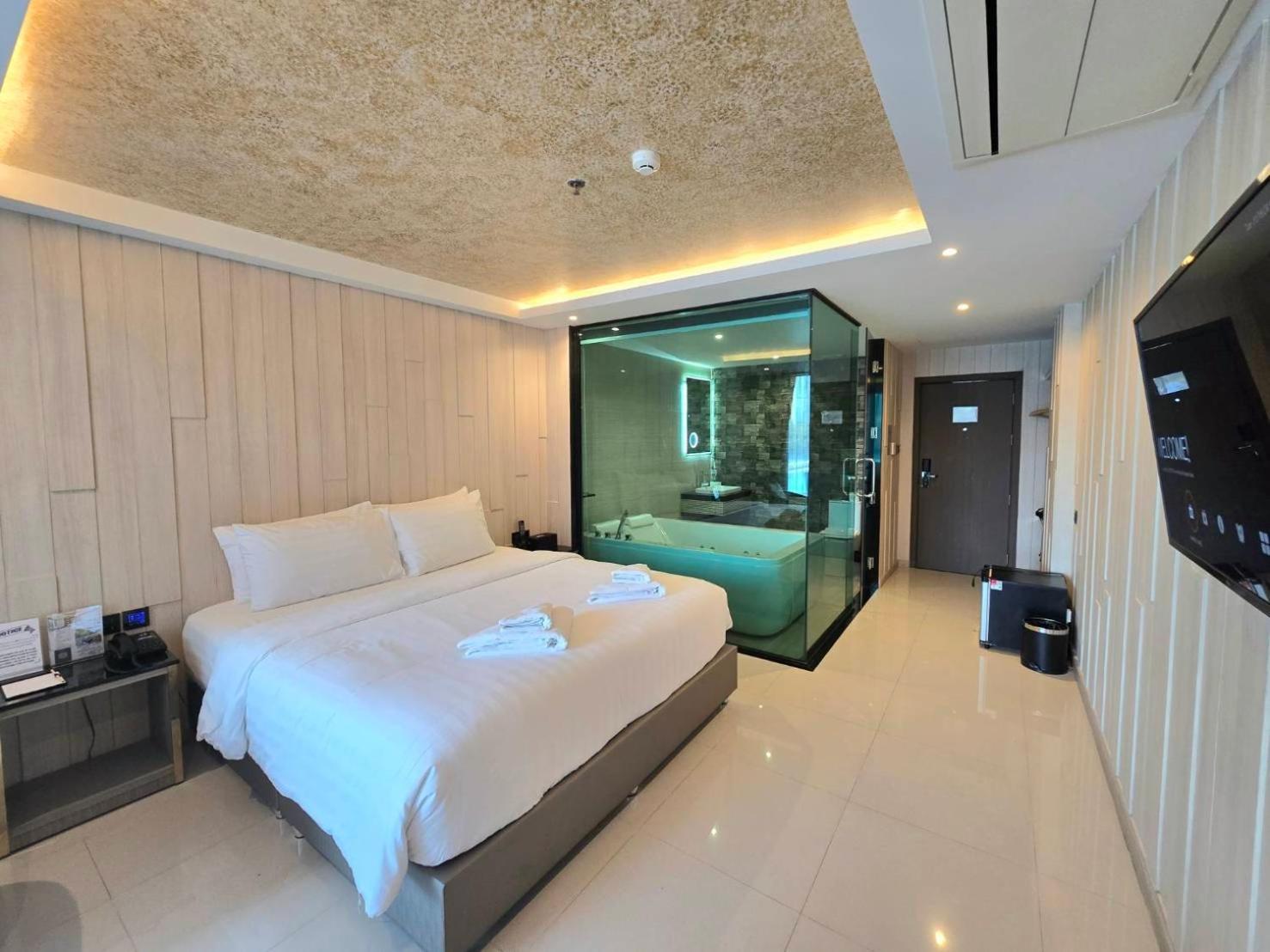 The Tj Hotel Jomtien Екстериор снимка