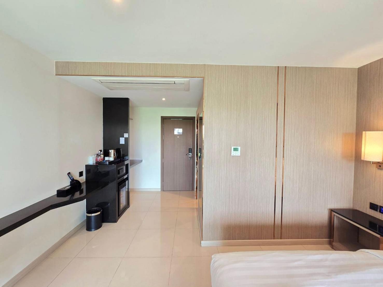 The Tj Hotel Jomtien Екстериор снимка
