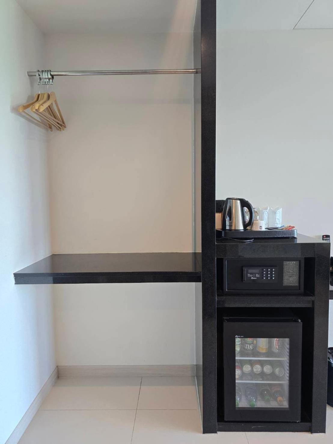 The Tj Hotel Jomtien Екстериор снимка