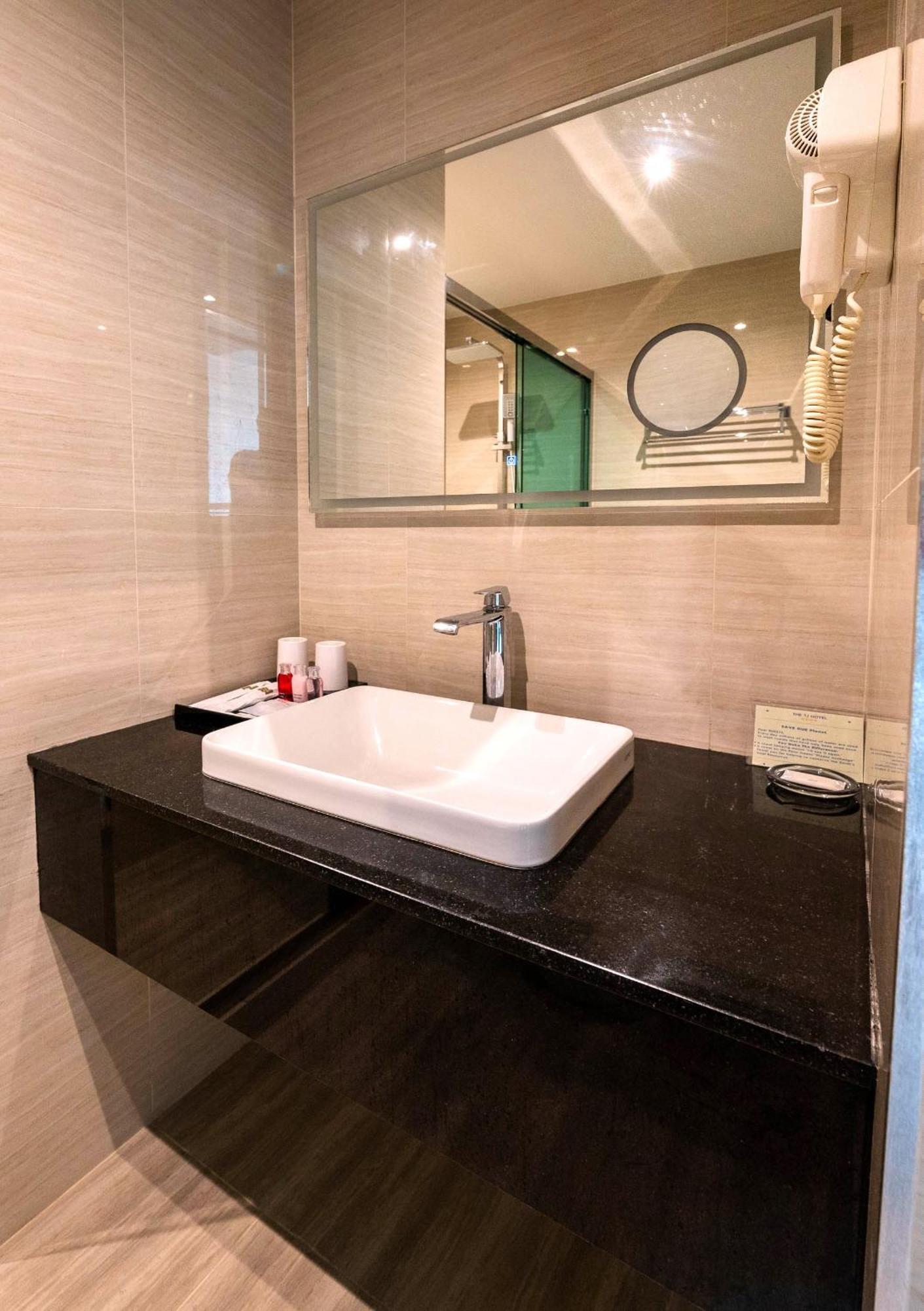 The Tj Hotel Jomtien Екстериор снимка